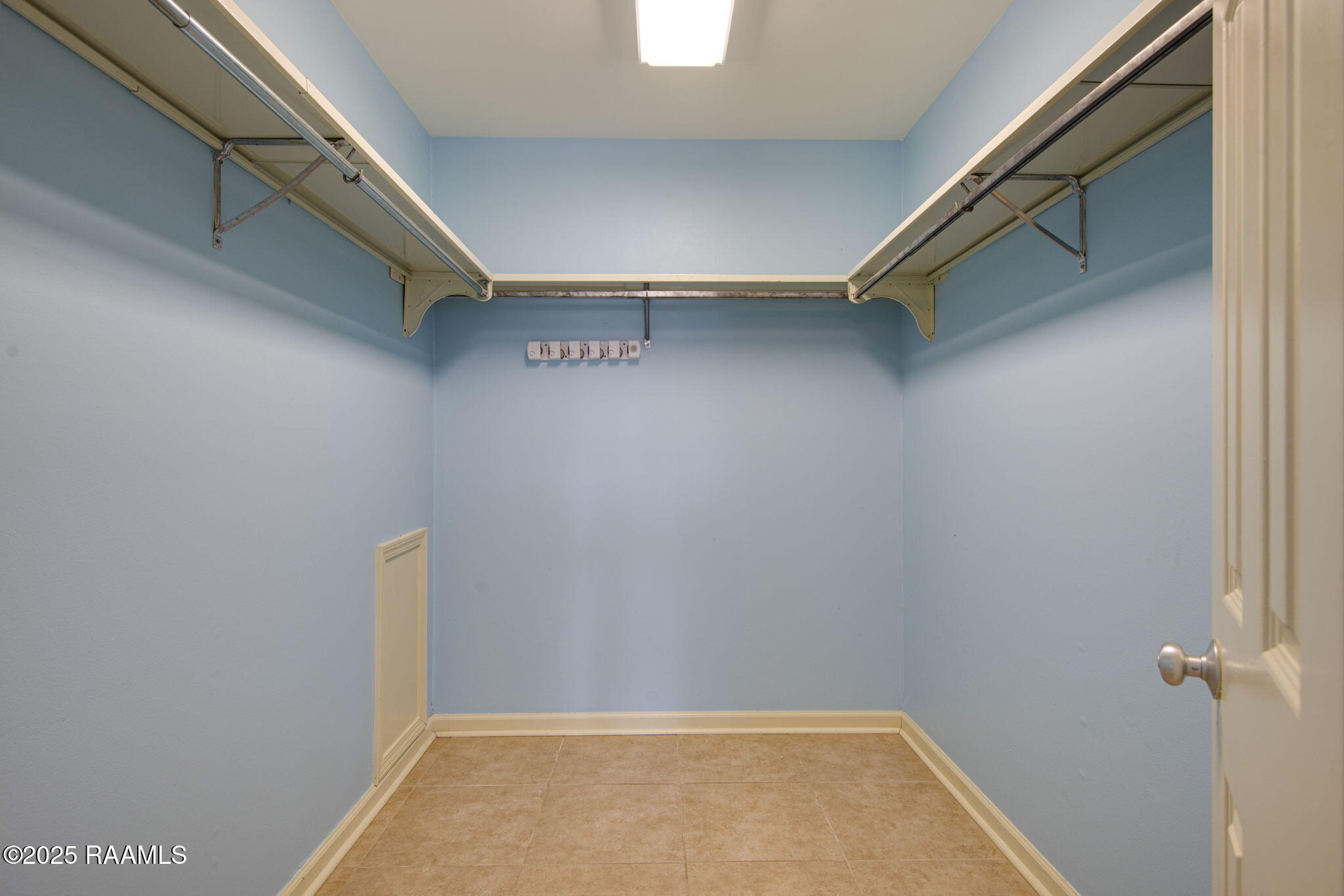 701 South College Road, Unit 118 Lafayette, LA 70503 - Photo 19 of 23 17-web-or-mls-701 S College 118-17