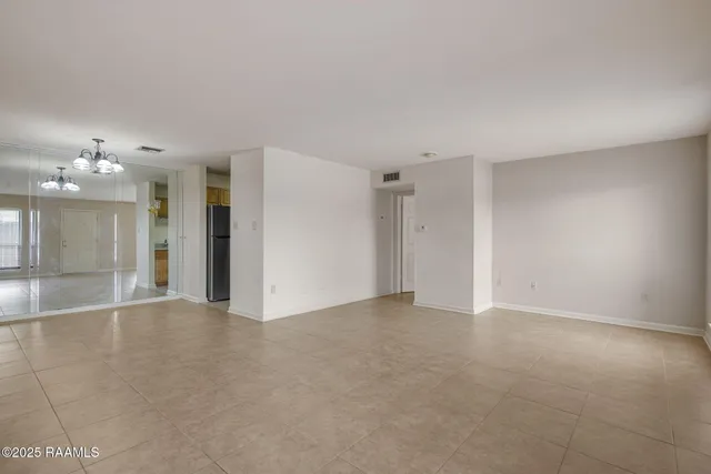 $120,000 | 701 South College Road, Unit 118, Lafayette, LA 70503