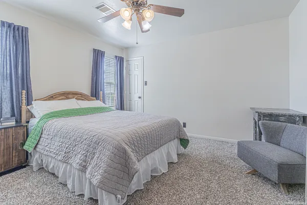 $2,900 | 8223 Sabinoso Drive, Helotes, TX 78023