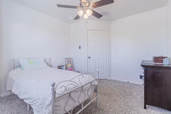 $2,900 | 8223 Sabinoso Drive, Helotes, TX 78023