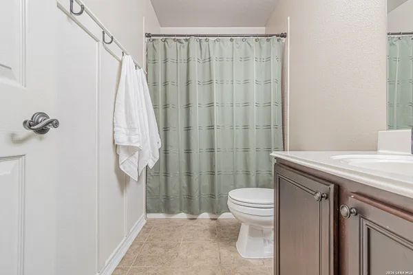 $2,900 | 8223 Sabinoso Drive, Helotes, TX 78023