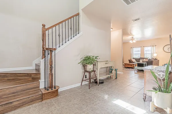 $2,900 | 8223 Sabinoso Drive, Helotes, TX 78023