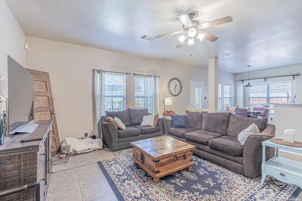 $2,900 | 8223 Sabinoso Drive, Helotes, TX 78023