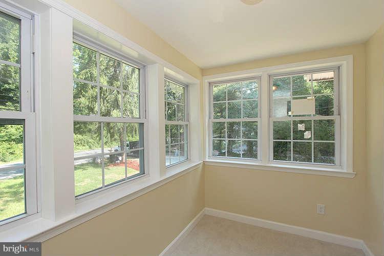 13600 Livingston Road Clinton, MD 20735 - Photo 11 of 30 Den