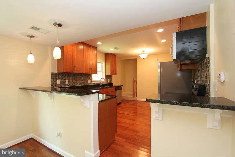 13600 Livingston Road Clinton, MD 20735 - Photo 15 of 30 Kitchen