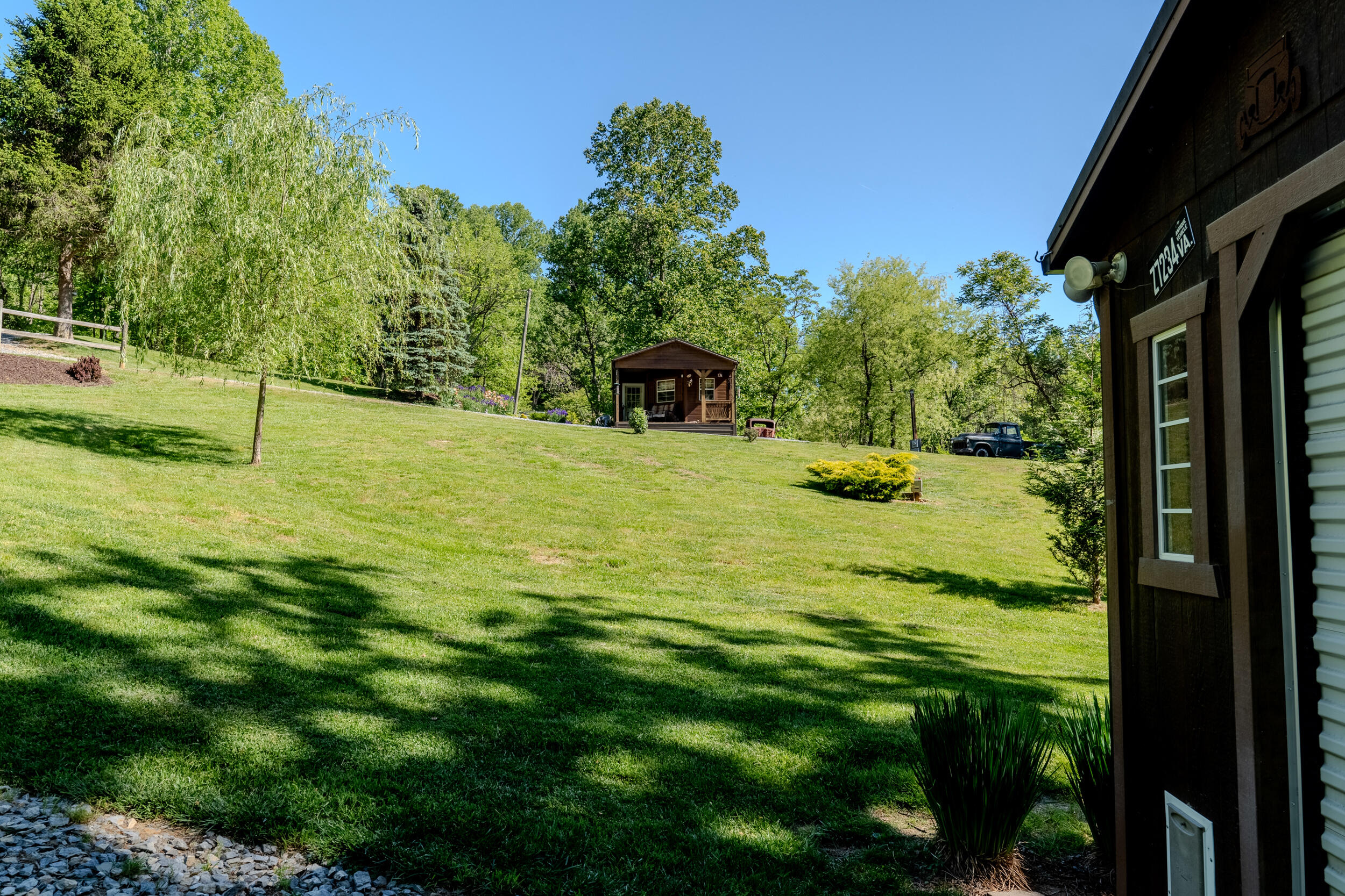 2100 Nemmo Road Vinton, VA 24179 - Photo 27 of 38 a view of a garden