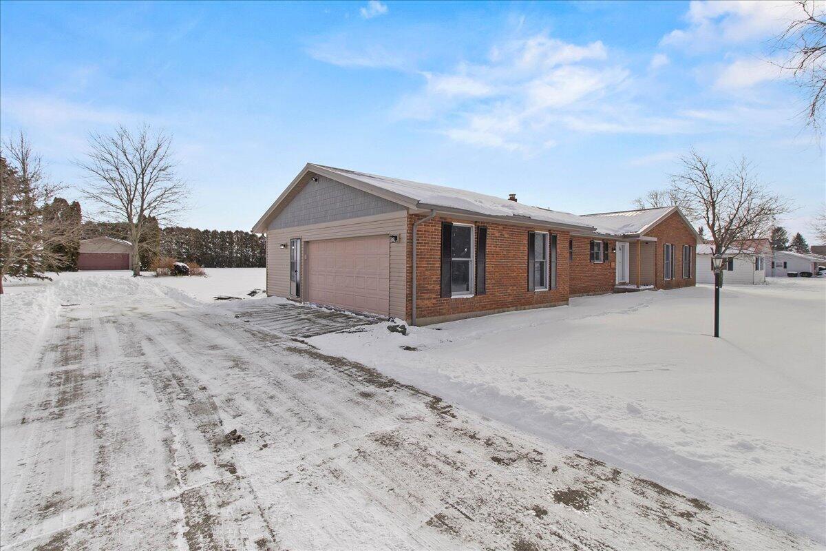 3538 North Kuther Road Sidney, OH 45365 - Photo 5 of 44 05-IMG_8791