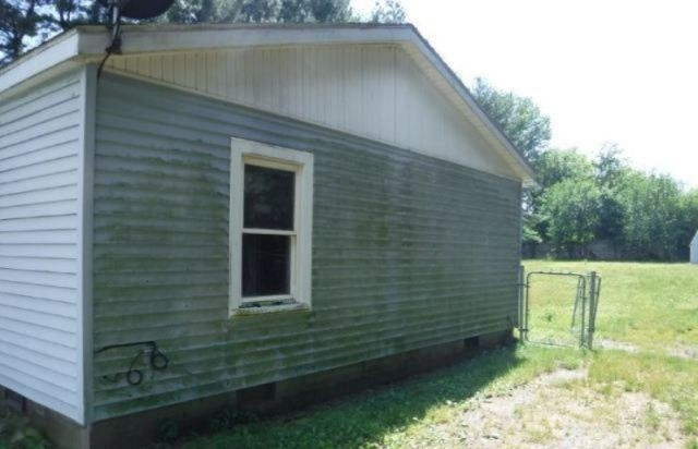 60950 Krull Road Three Rivers, MI 49093 - Photo 3 of 16 right