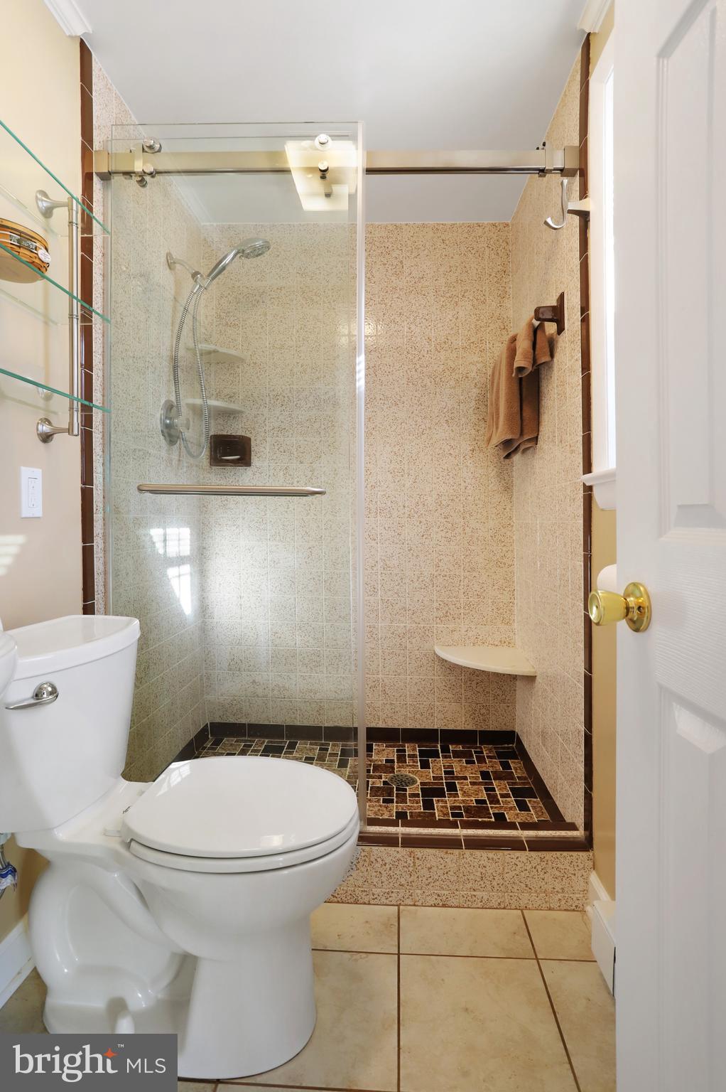 7915 Edgewood Farm Road Frederick, MD 21702 - Photo 22 of 36 Lower level updated full bathroom.