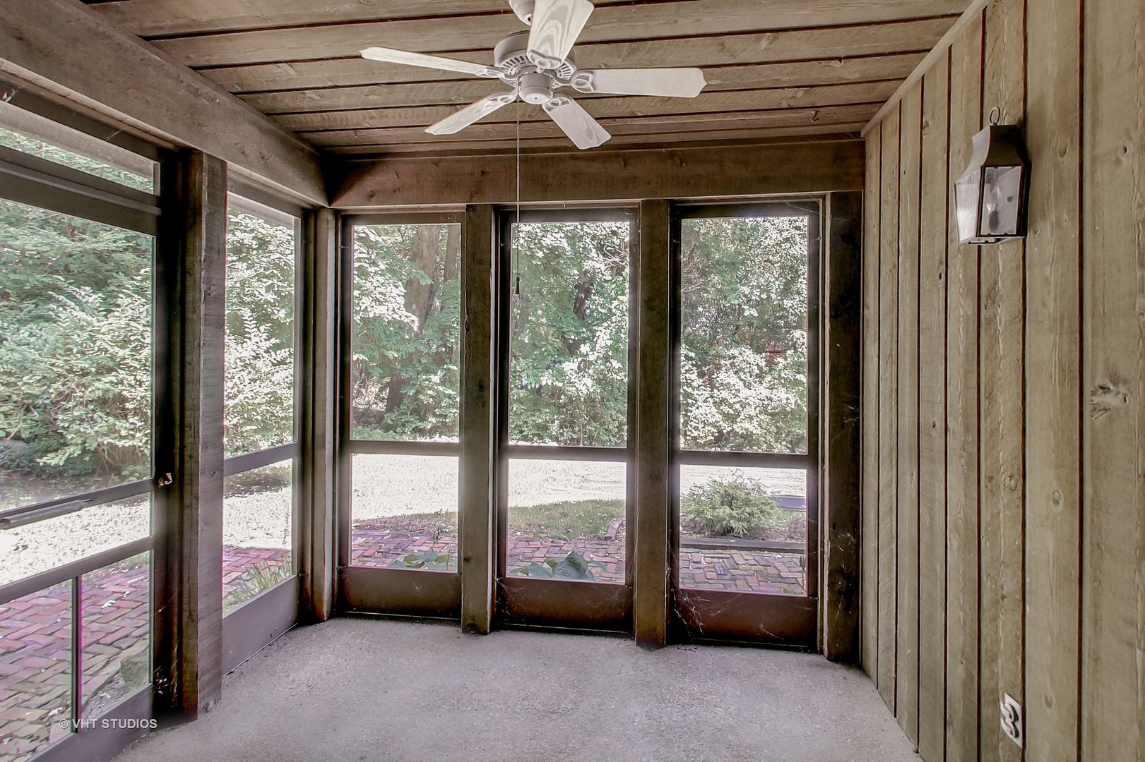 19 Marryat Road Trout Valley, IL 60013 - Photo 19 of 42 a view of an empty room and window