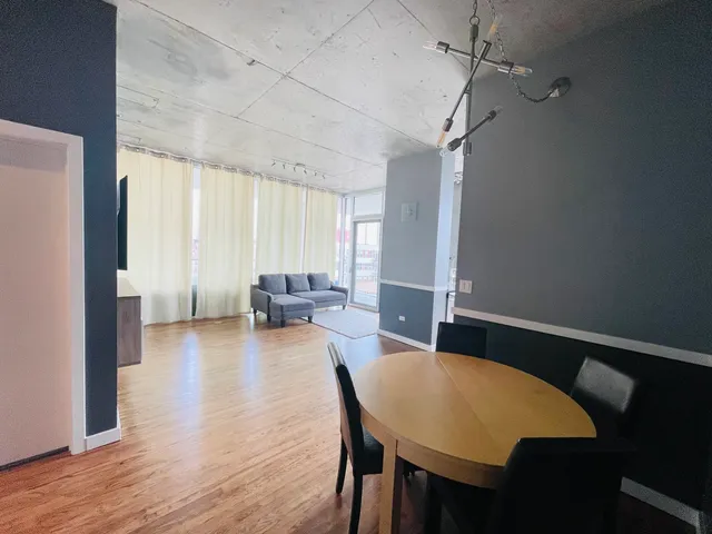 $470,000 | 1720 South Michigan Avenue, Unit 701, Chicago, IL 60616