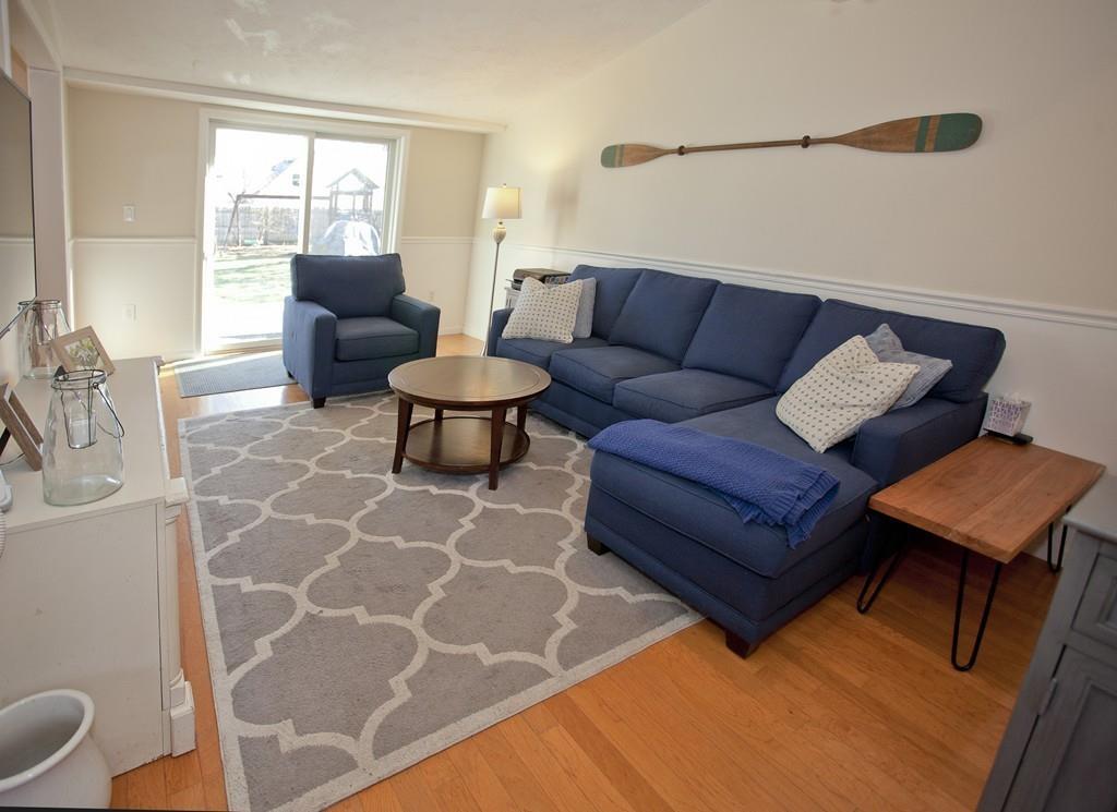 37 Porter Road Natick, MA 01760 - Photo 4 of 22 Gallery Image 4
