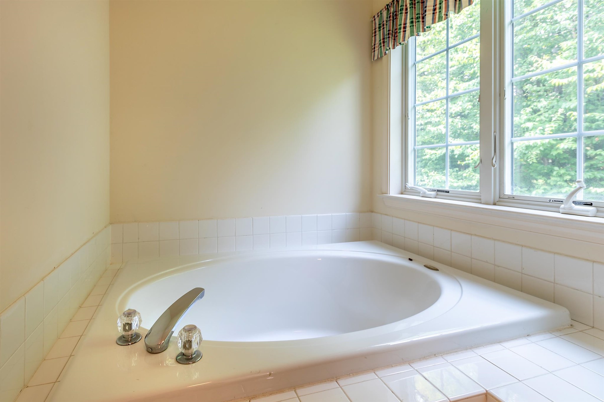 25 Beaver Street Winhall, VT 05340 - Photo 21 of 32