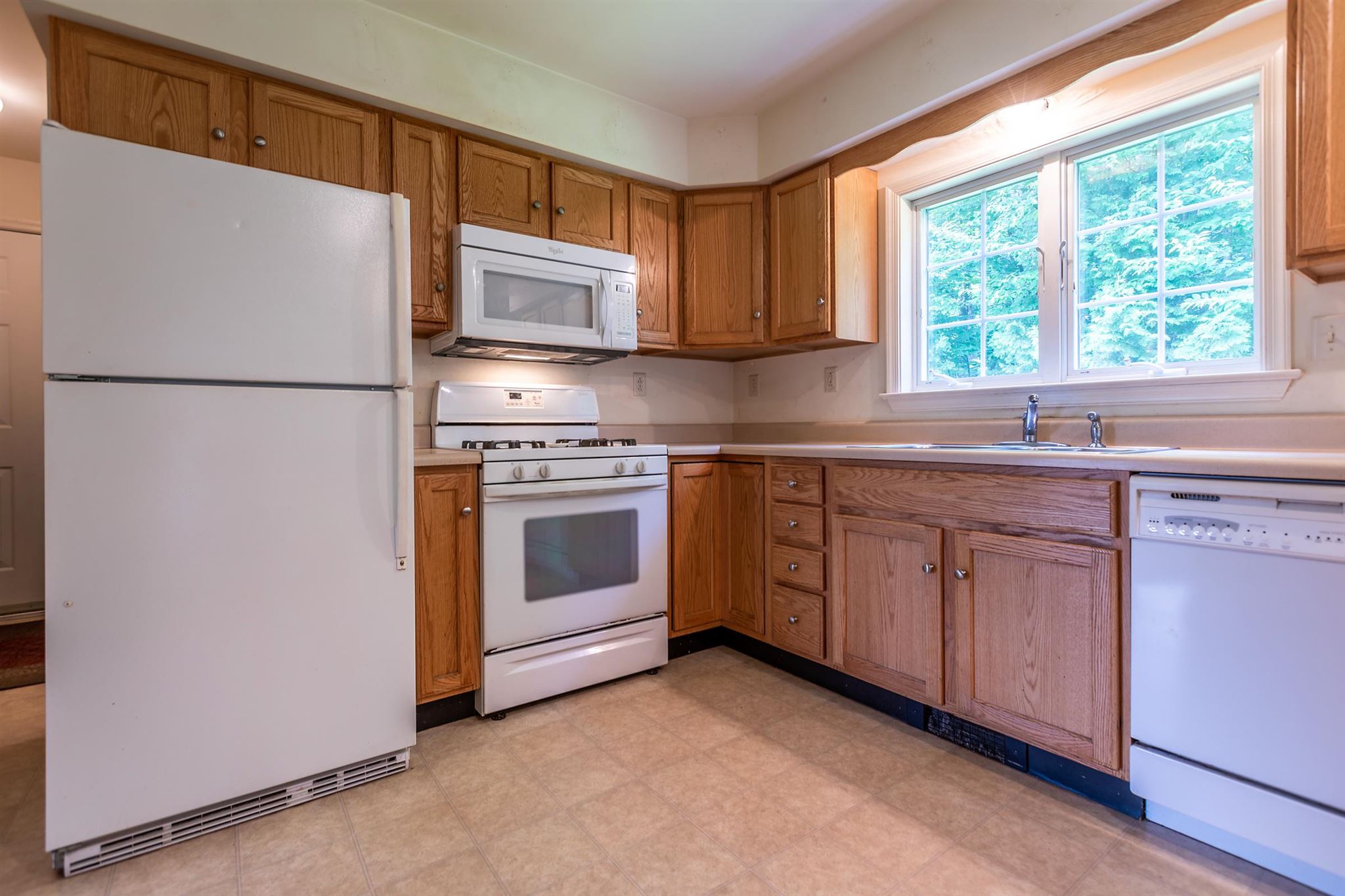 25 Beaver Street Winhall, VT 05340 - Photo 5 of 32