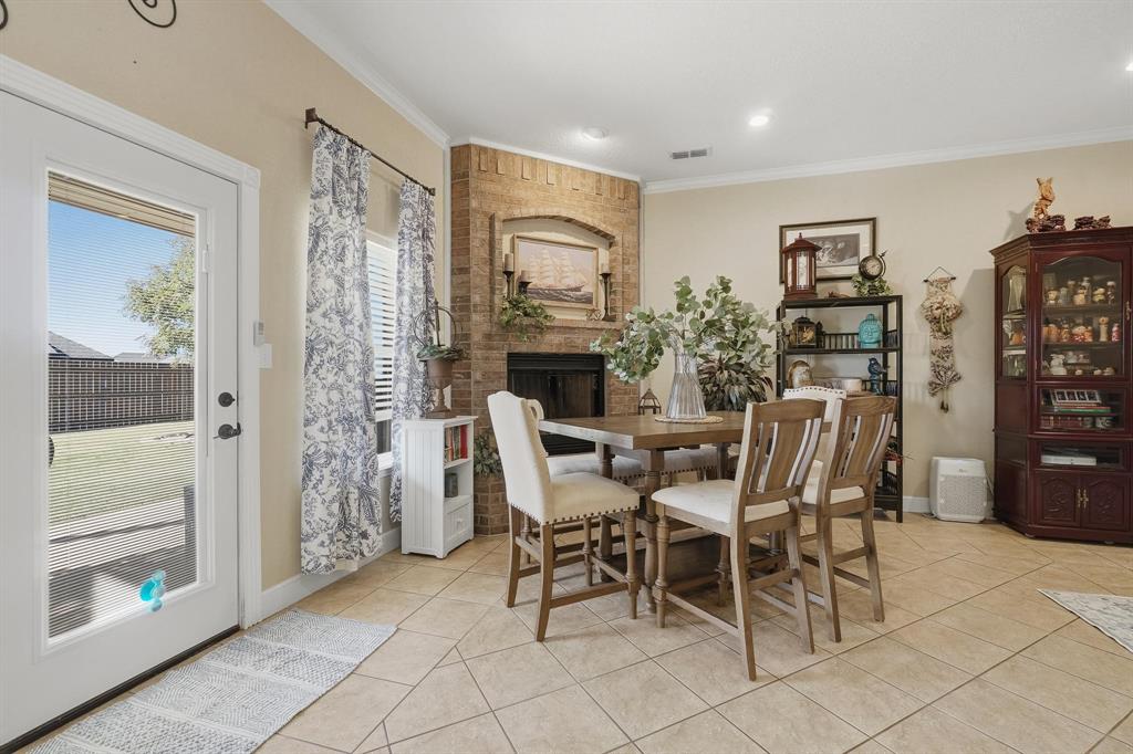 7018 Randy Avenue Abilene, TX 79606 - Photo 11 of 38