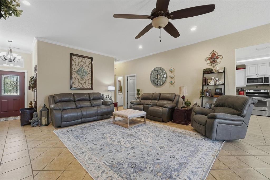 7018 Randy Avenue Abilene, TX 79606 - Photo 5 of 38