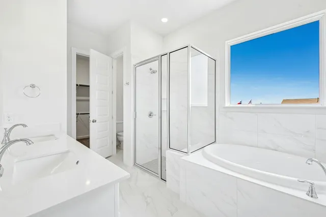 $499,990 | 143 Big Pne Crk Lane, Bastrop, TX 78602