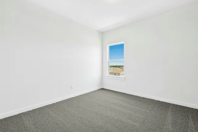 $499,990 | 143 Big Pne Crk Lane, Bastrop, TX 78602