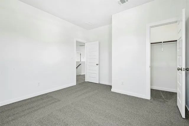 $499,990 | 143 Big Pne Crk Lane, Bastrop, TX 78602