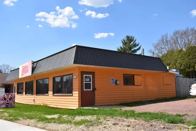 $129,900 | 901 West Bayfield Street, Washburn, WI 54891