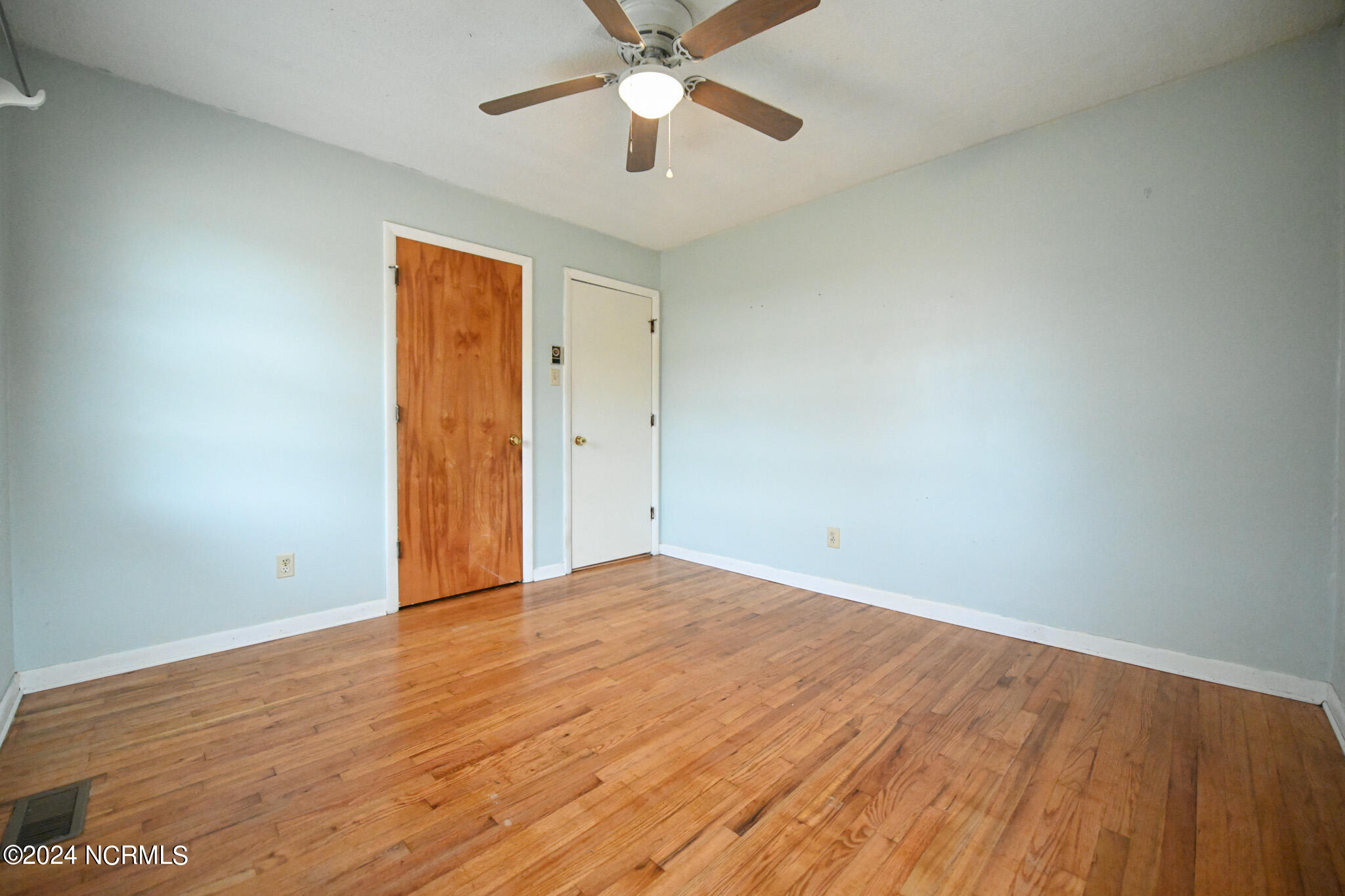 3875 Tower Hill Road Kinston, NC 28501 - Photo 23 of 35 023