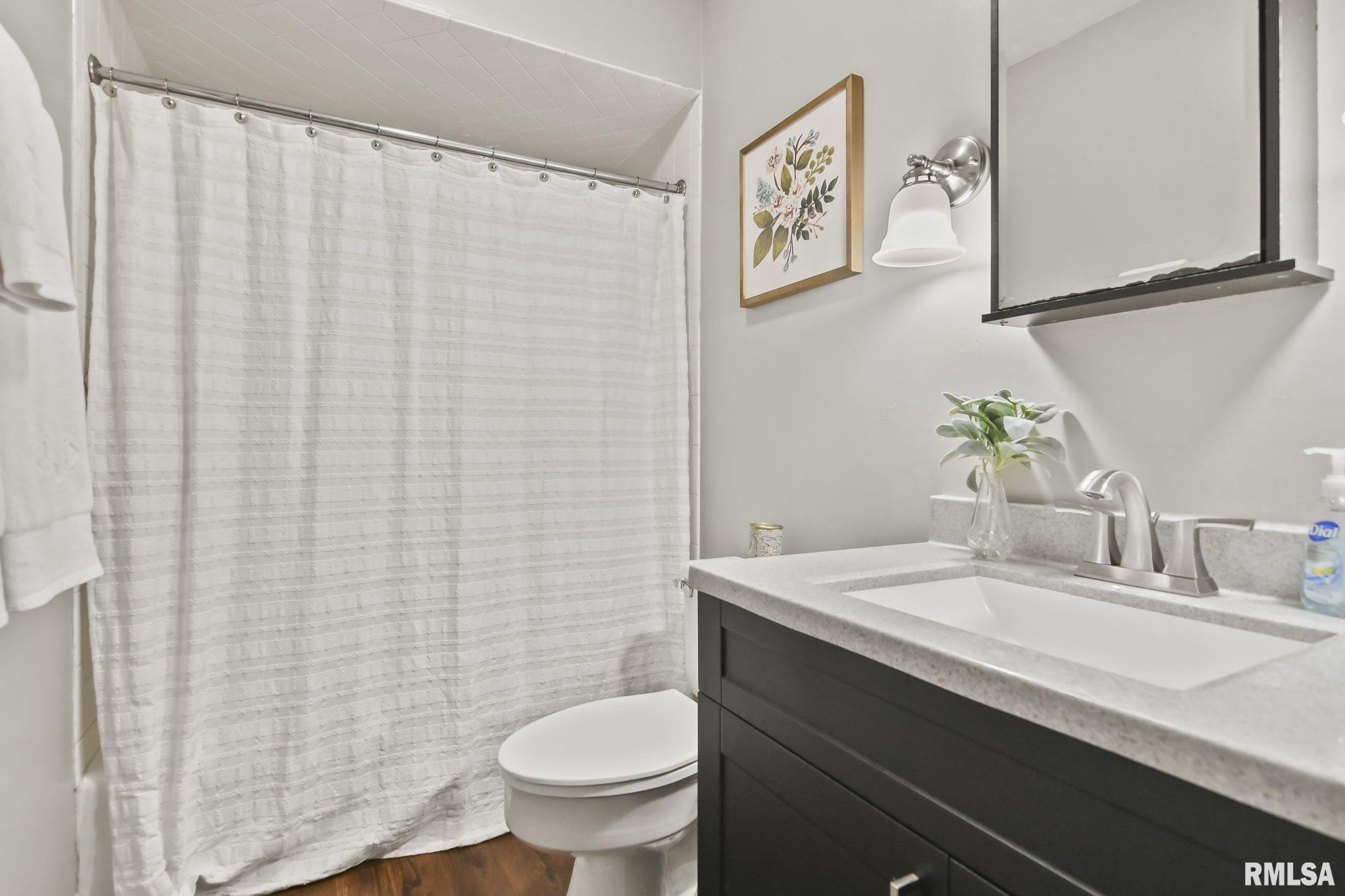 2331 Hampton Drive Springfield, IL 62704 - Photo 23 of 41 Gallery Image 23