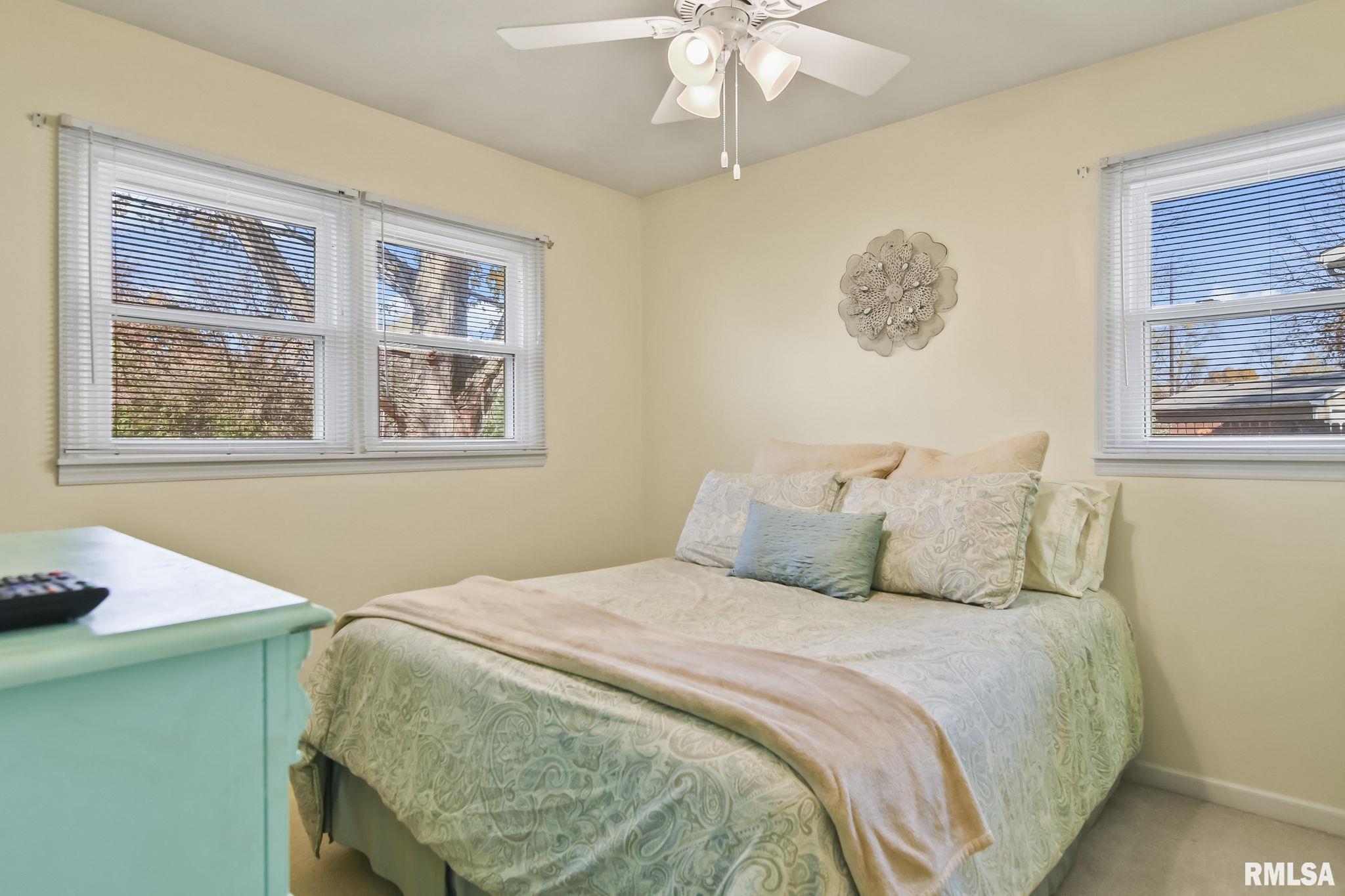 2331 Hampton Drive Springfield, IL 62704 - Photo 24 of 41 Gallery Image 24