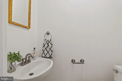 $610,000 | 11026 Saffold Way, Reston, VA 20190