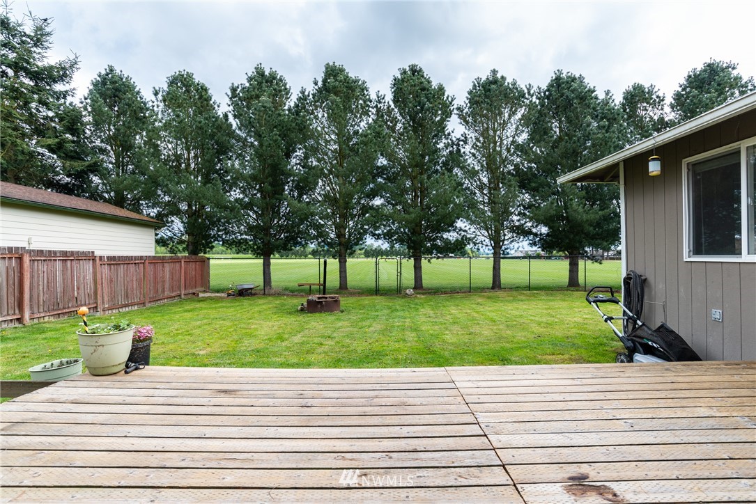 1220 East Gilkey Road Burlington, WA 98233 - Photo 22 of 30 Gallery Image 22