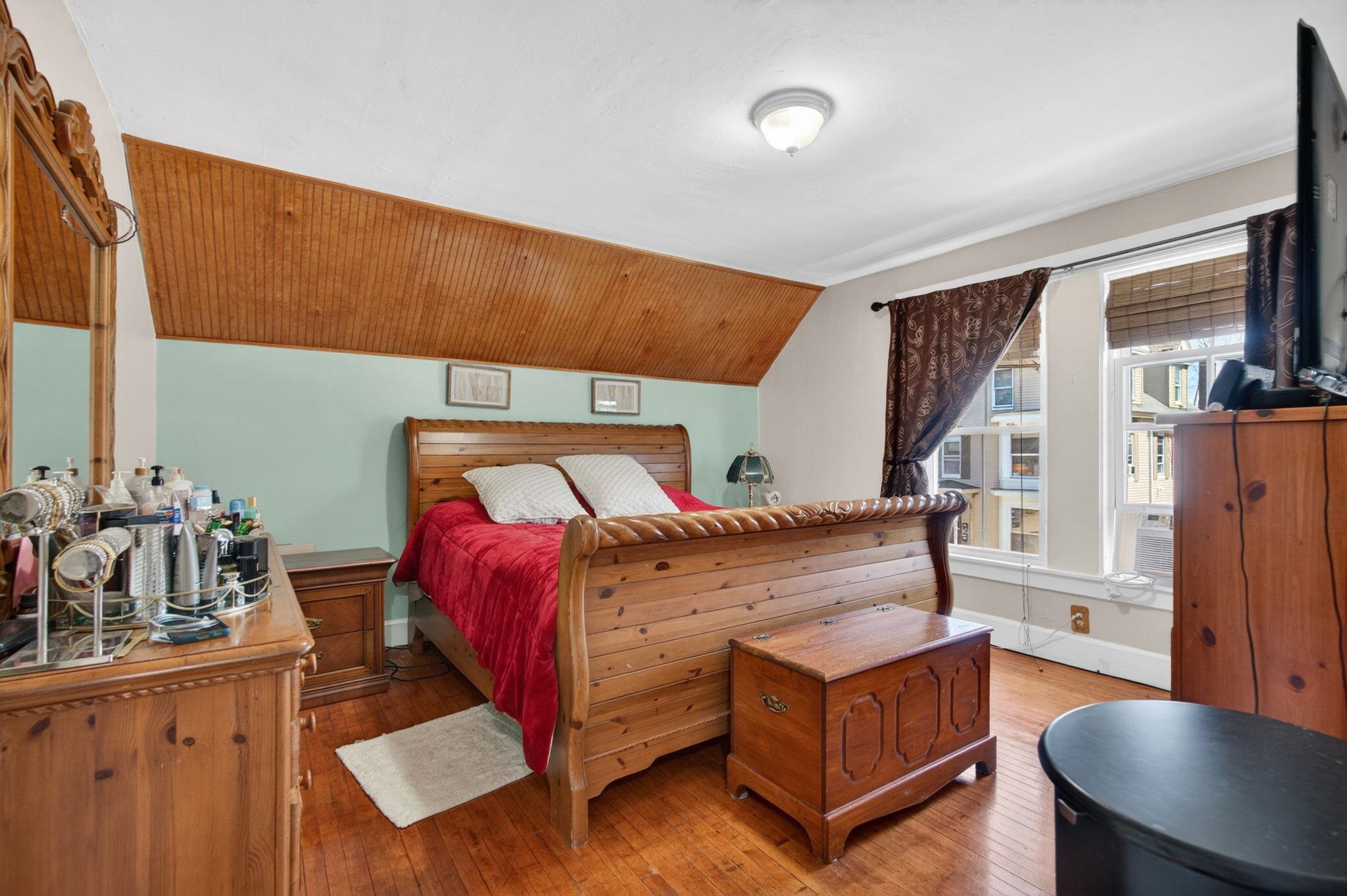 17 Academy Street Rochester, NH 03867 - Photo 23 of 38