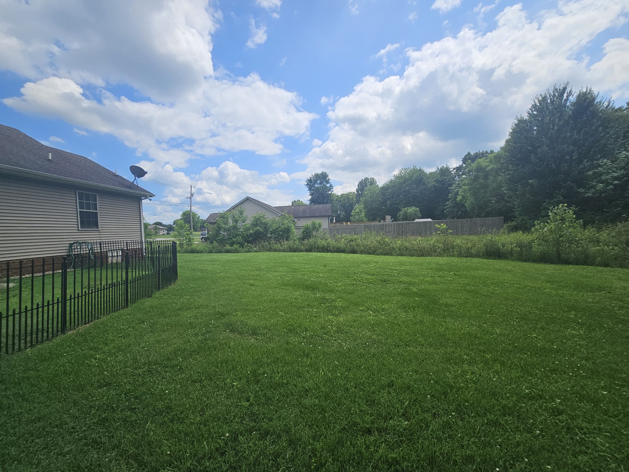 328 Airport Road Portland, TN 37148 - Photo 50 of 50 a view of a backyard