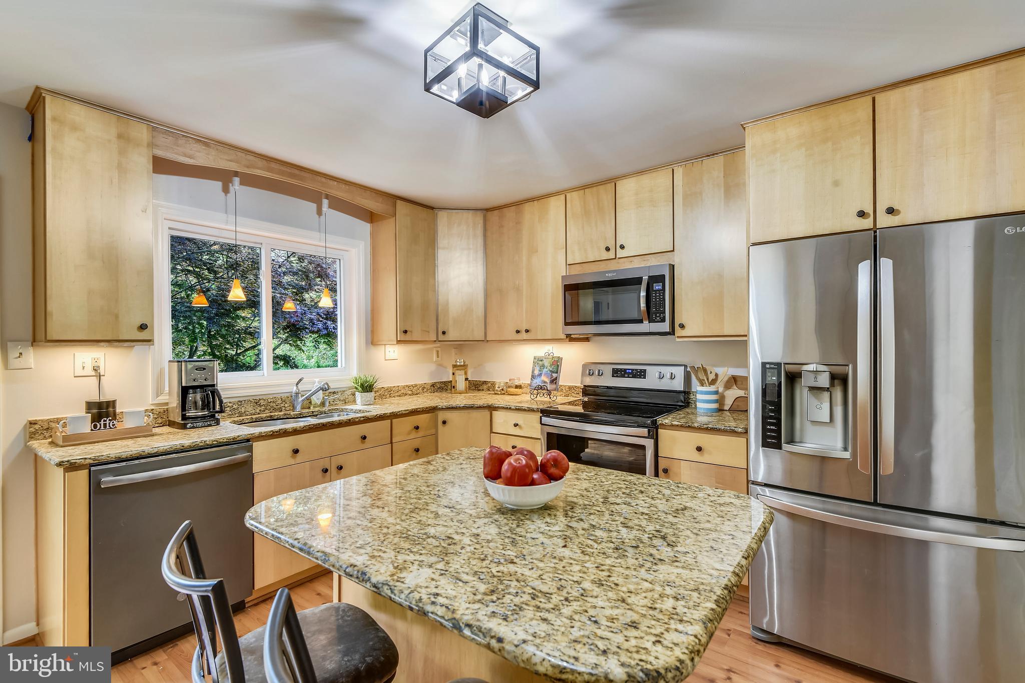 981 Shore Acres Road Arnold, MD 21012 - Photo 10 of 45 LOVE your Very Pretty Kitchen