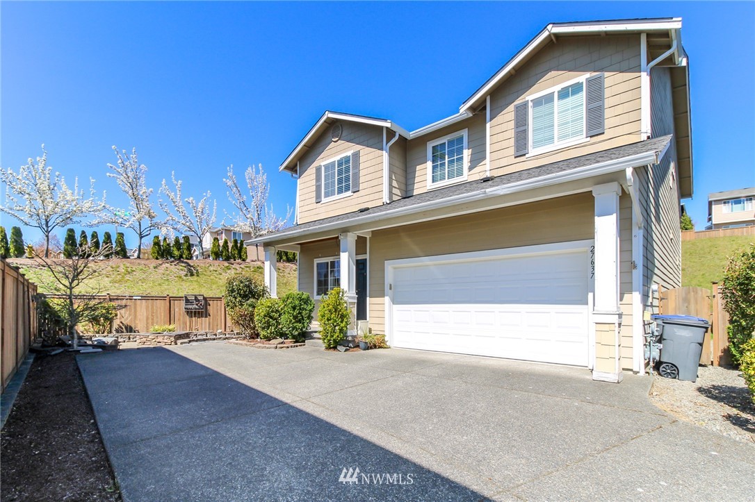 27637 256th Place Southeast Maple Valley, WA 98038 - Photo 3 of 40