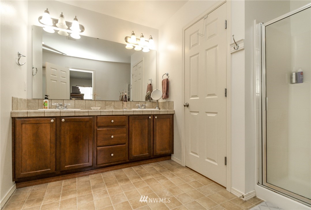 27637 256th Place Southeast Maple Valley, WA 98038 - Photo 28 of 40