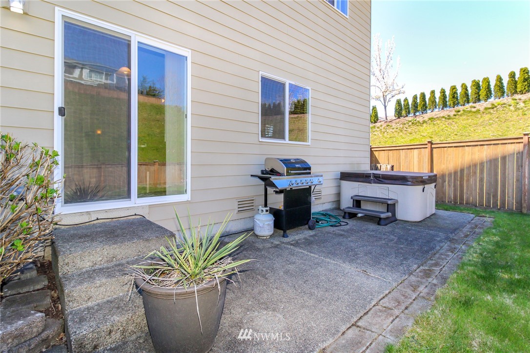 27637 256th Place Southeast Maple Valley, WA 98038 - Photo 33 of 40