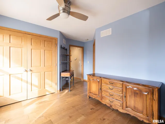 $355,000 | 6065 Locust Road, Delavan, IL 61734