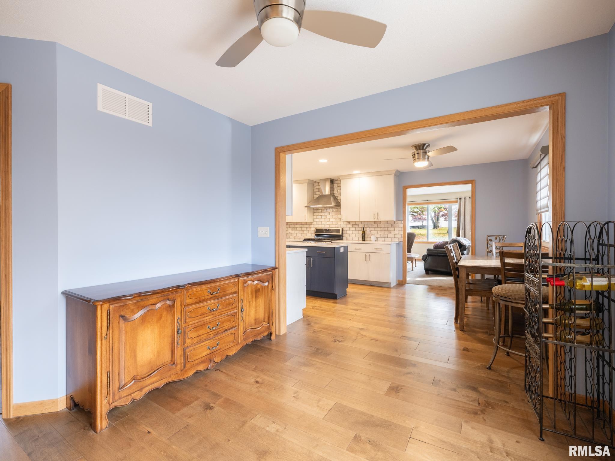 6065 Locust Road Delavan, IL 61734 - Photo 13 of 52