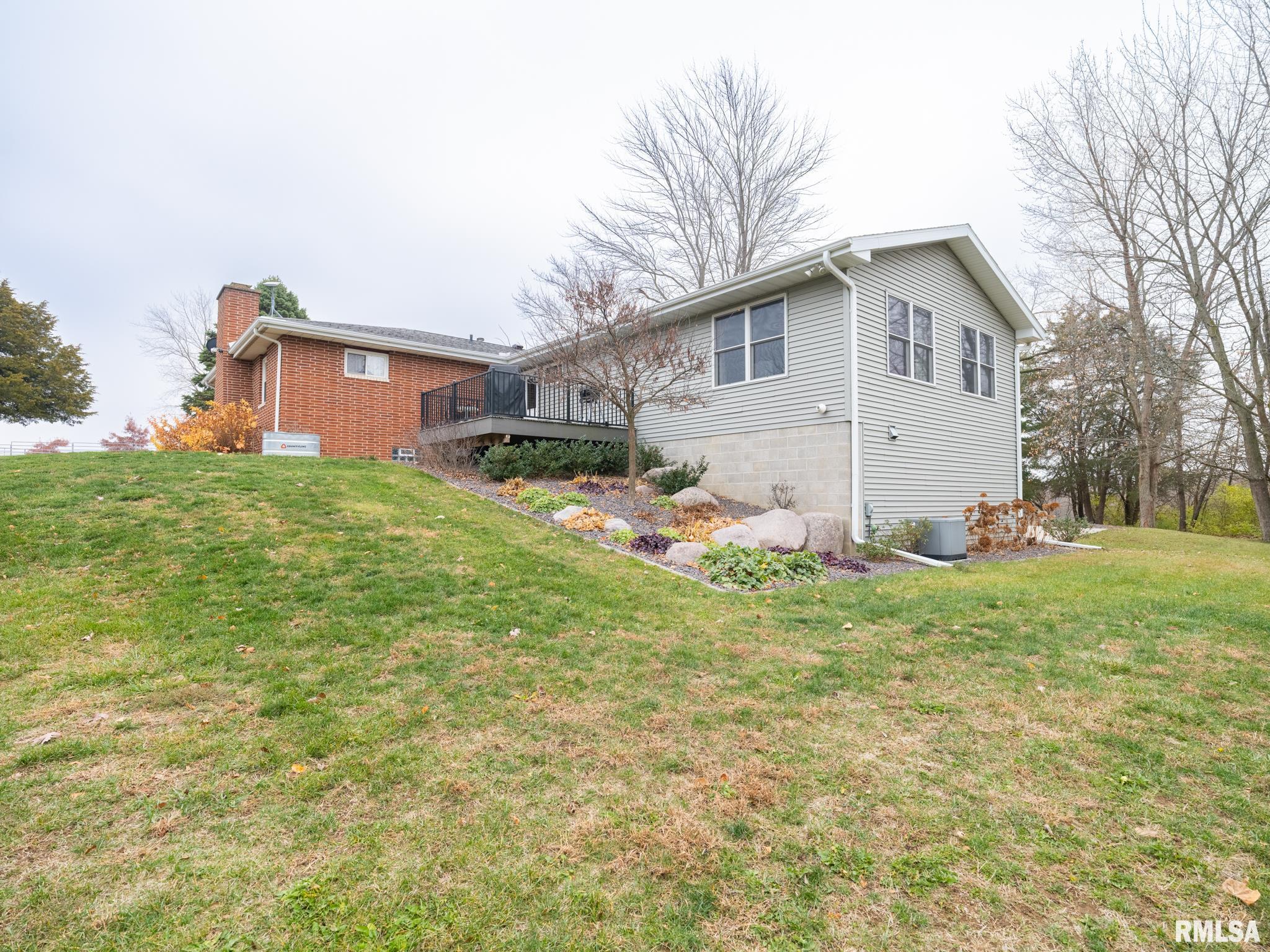 6065 Locust Road Delavan, IL 61734 - Photo 46 of 52