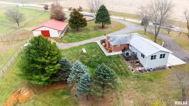 $355,000 | 6065 Locust Road, Delavan, IL 61734