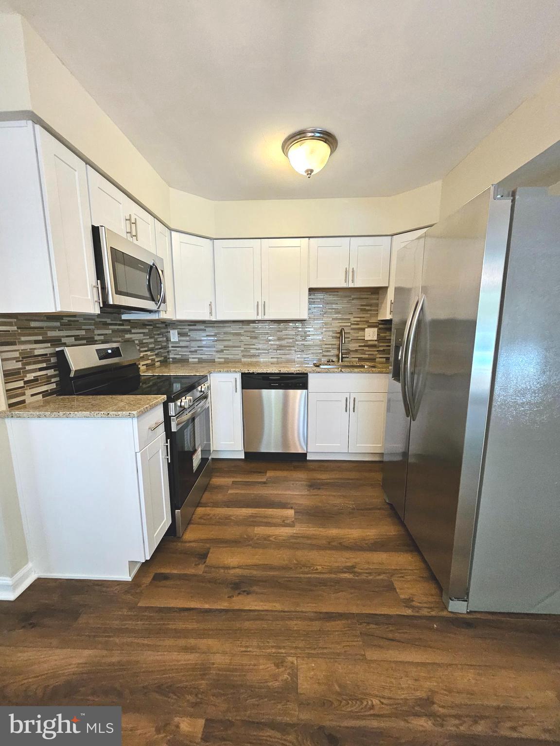 120 Bracken Road Medford, NJ 08055 - Photo 7 of 35 Updated Kitchen