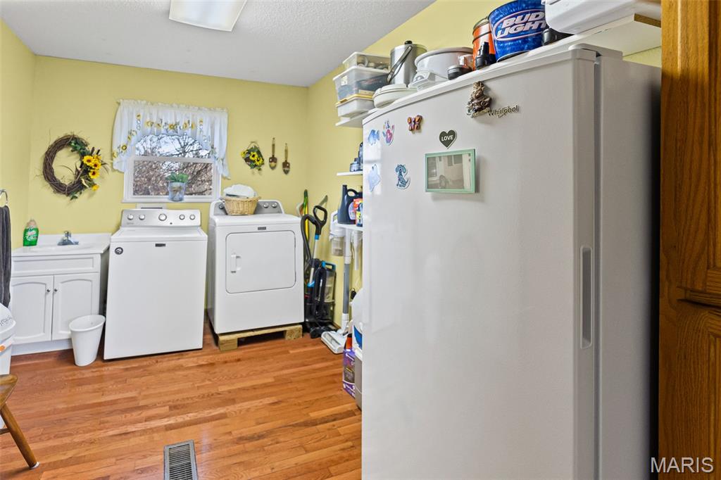 8847 New Athens Darmstadt Road New Athens, IL 62264 - Photo 38 of 63