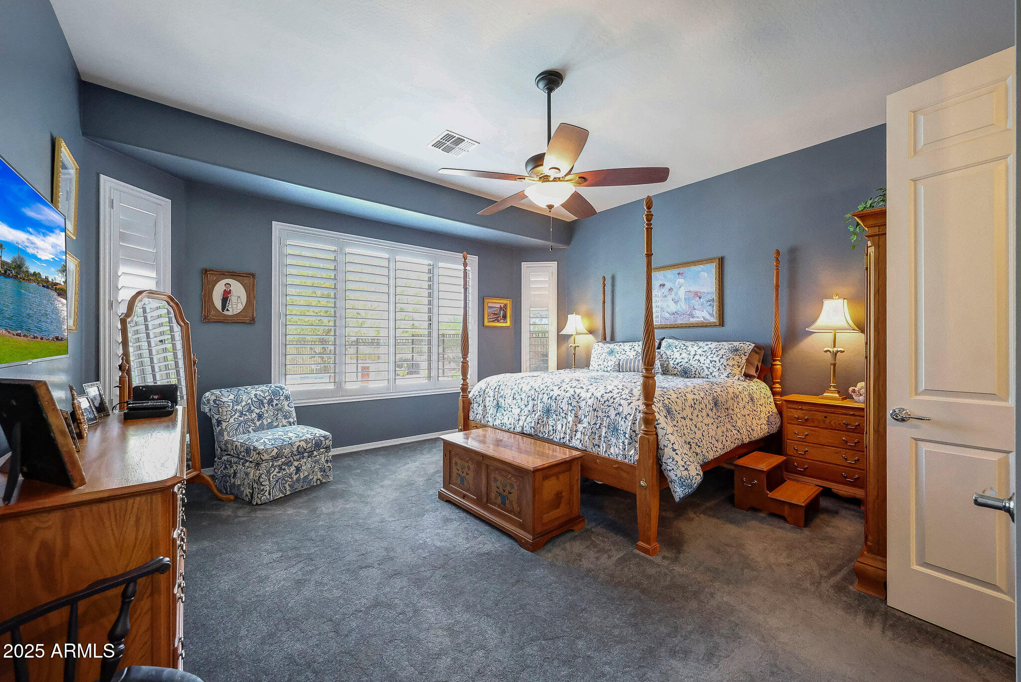 27042 West Burnett Road Buckeye, AZ 85396 - Photo 16 of 46 Primary BR