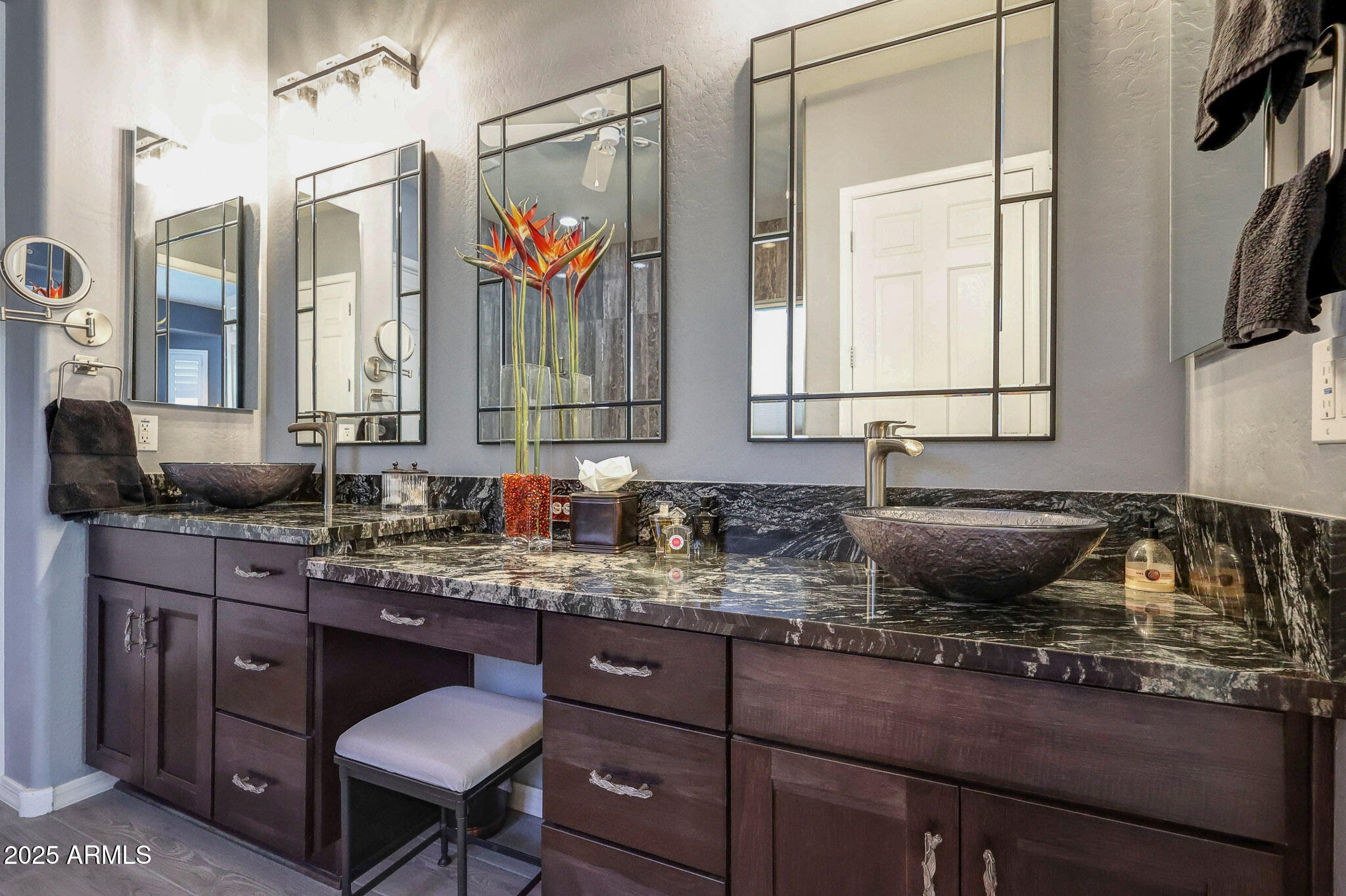 27042 West Burnett Road Buckeye, AZ 85396 - Photo 18 of 46 Primary Bath