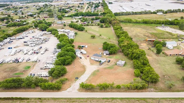 $1,395,000 | 417 County Road 4840, Haslet, TX 76052