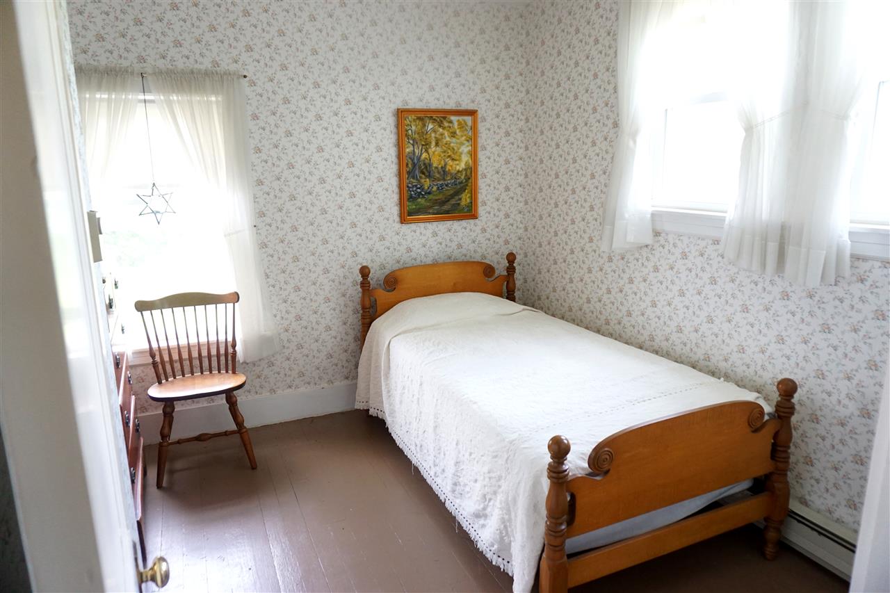 204 Rollins Road Rollinsford, NH 03869 - Photo 8 of 18