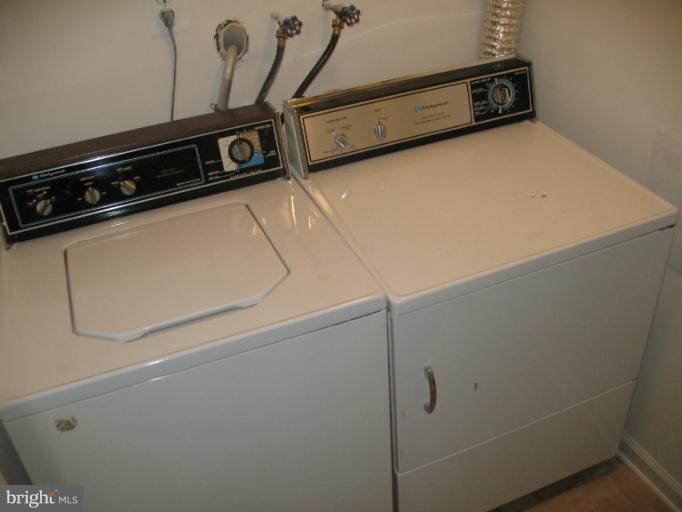 650 Heather Ridge Drive, Unit 12A Frederick, MD 21702 - Photo 4 of 30 Laundry Room