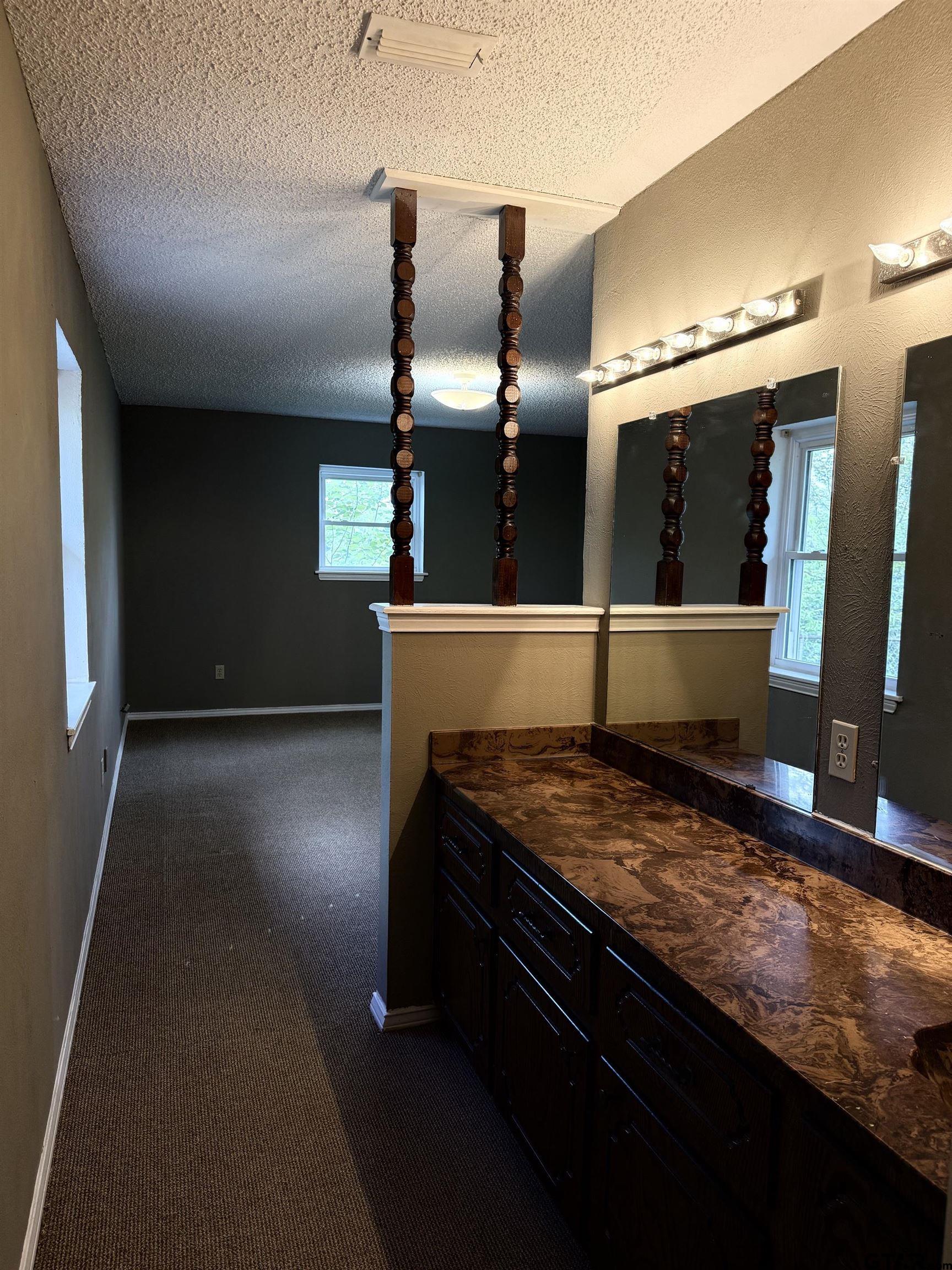 300 Black Oak Road Como, TX 75431 - Photo 15 of 34 a view of entryway