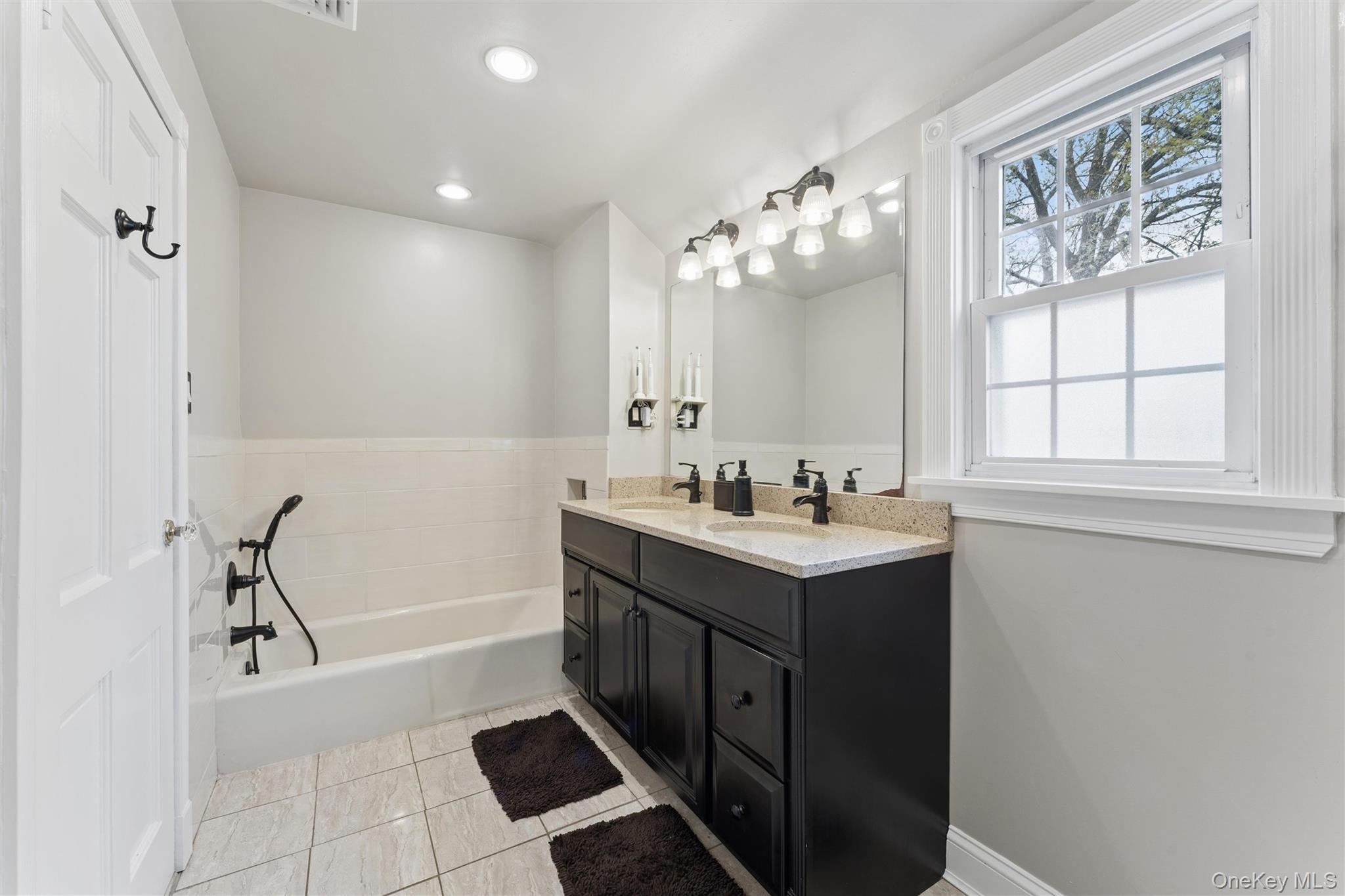 2332 Coventry Road Baldwin, NY 11510 - Photo 20 of 27