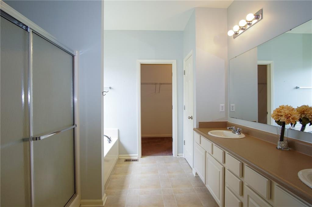 12334 Cold Stream Road Noblesville, IN 46060 - Photo 12 of 33 Gallery Image 12