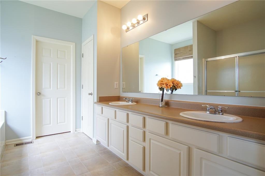 12334 Cold Stream Road Noblesville, IN 46060 - Photo 13 of 33 Gallery Image 13
